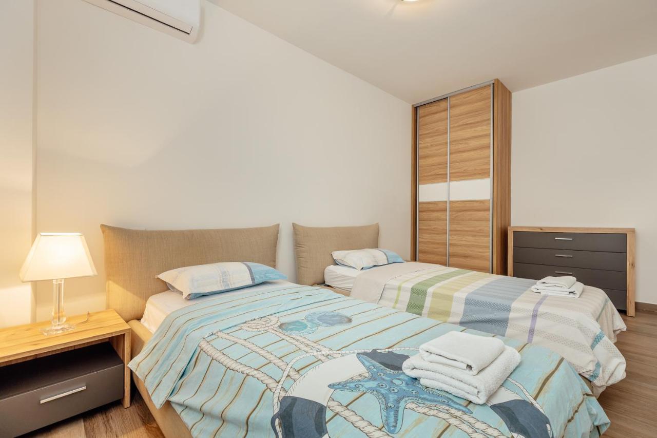 Doxa M Apartments Herceg Novi Ngoại thất bức ảnh